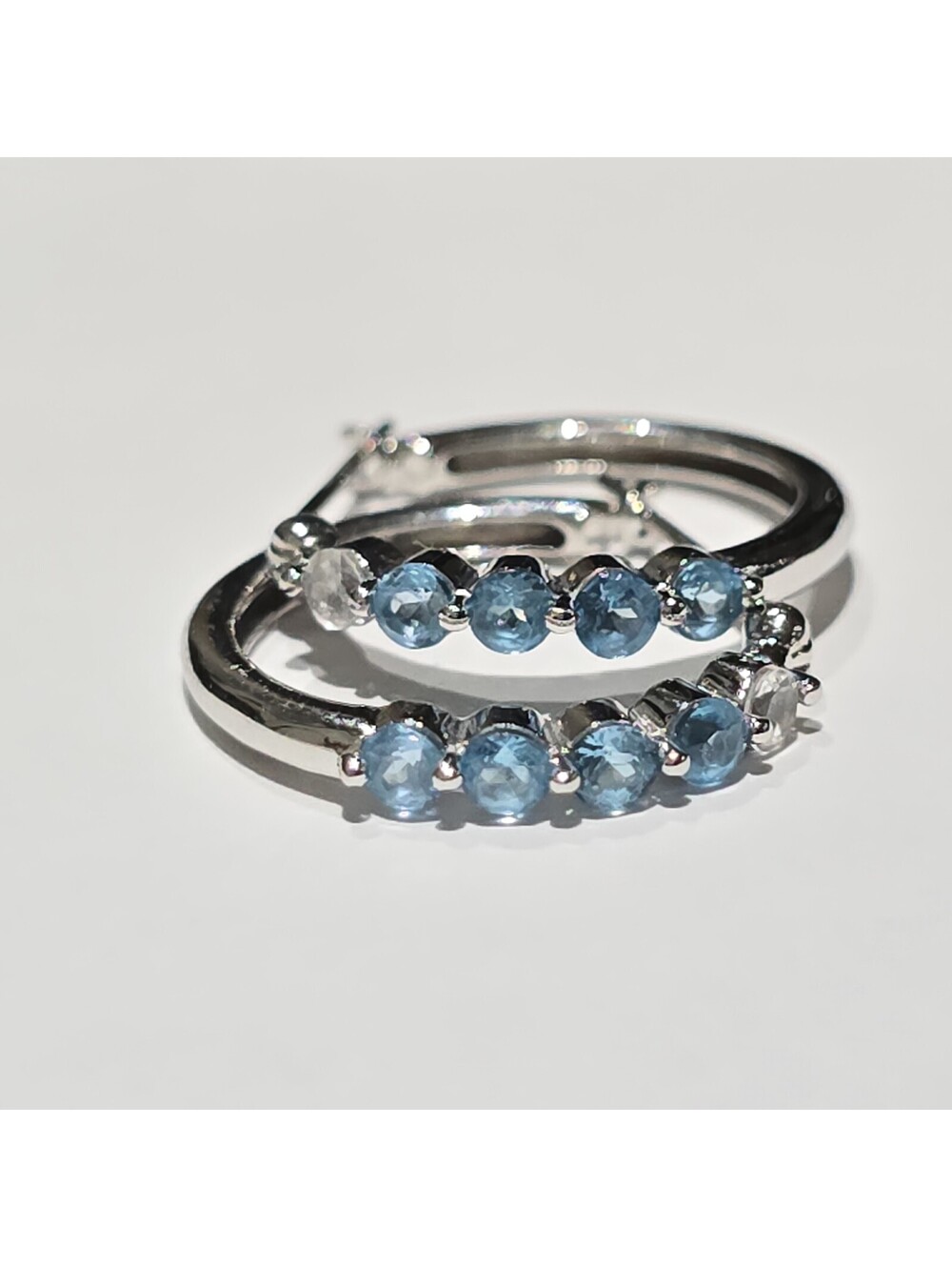 Vintage 14k gold aquamarine hoop earrings
